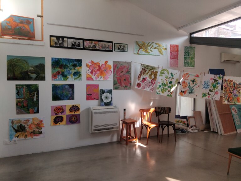 exposition des groupes adultes saison 2024-2025 à l'atelier 