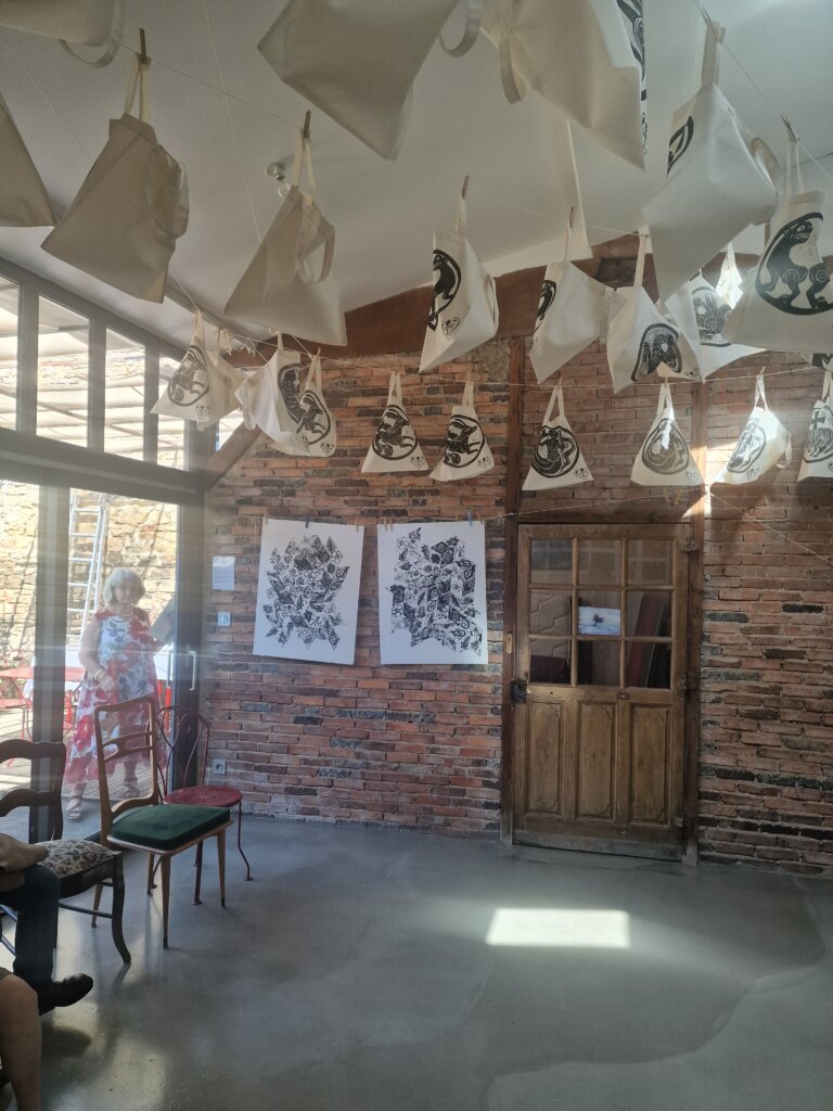 exposition des groupes adultes saison 2025-2026 à l'atelier 